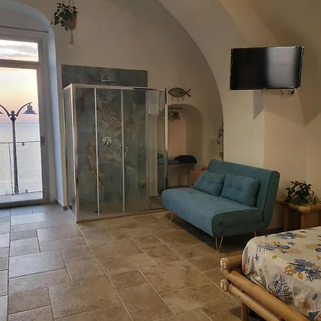 Nonna Libera Luxury דירה